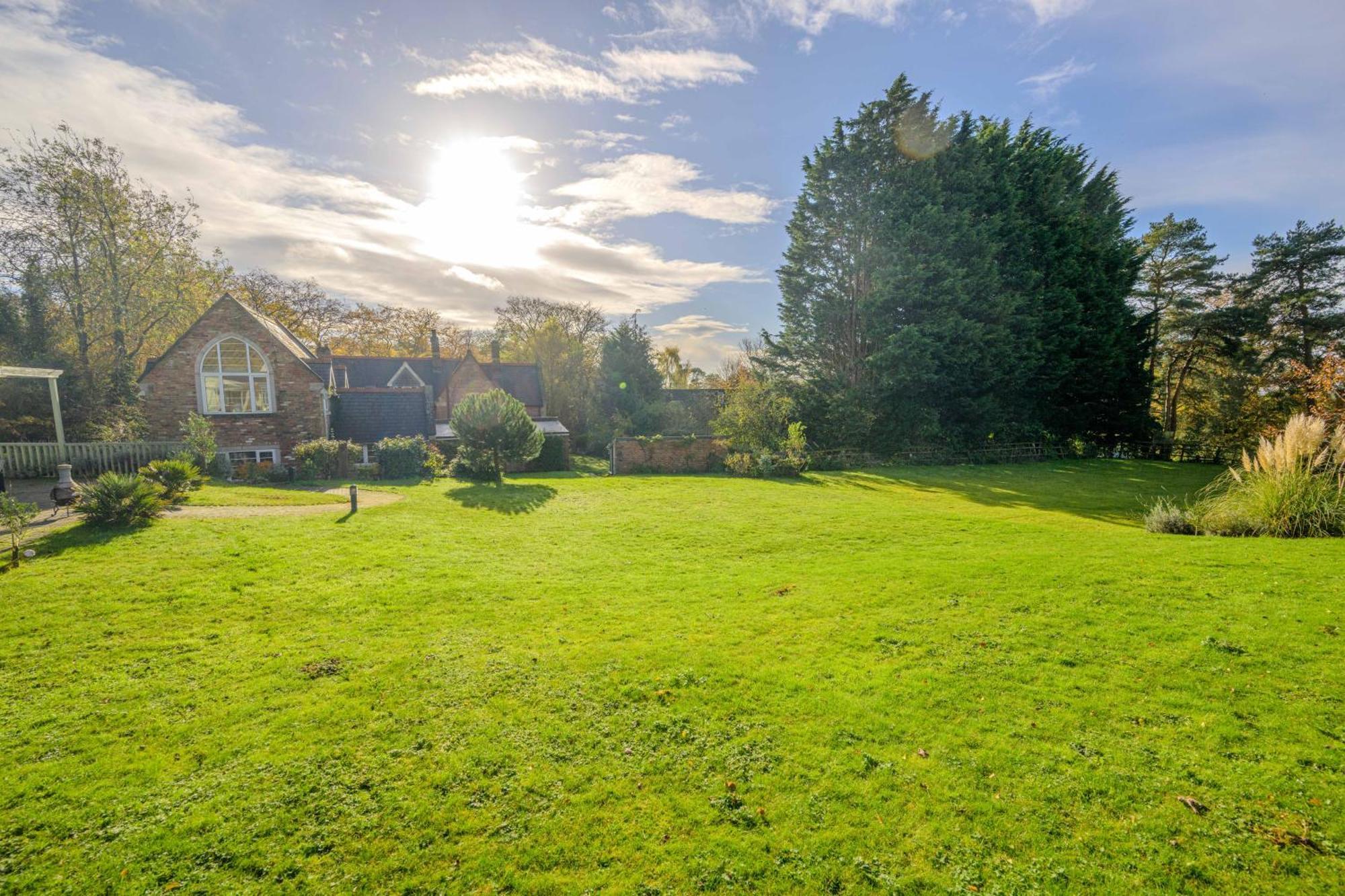 Country House With 7 Bedrooms And 3 Buildings Market Rasen Bagian luar foto