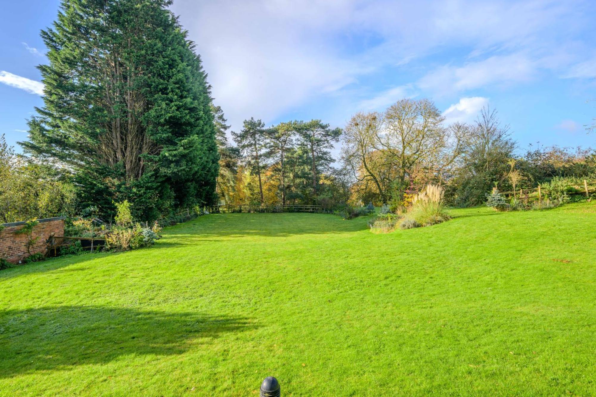 Country House With 7 Bedrooms And 3 Buildings Market Rasen Bagian luar foto