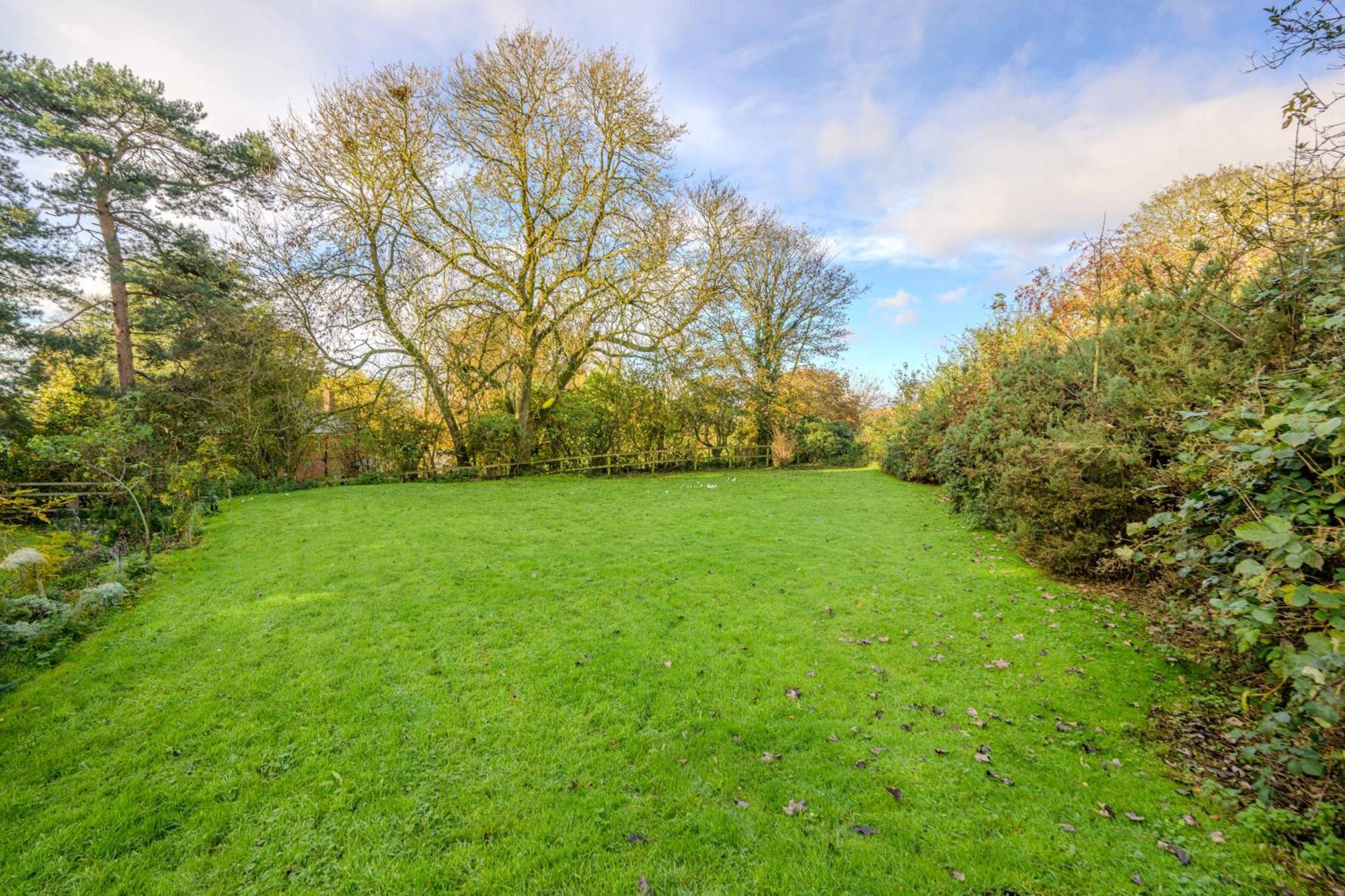 Country House With 7 Bedrooms And 3 Buildings Market Rasen Bagian luar foto