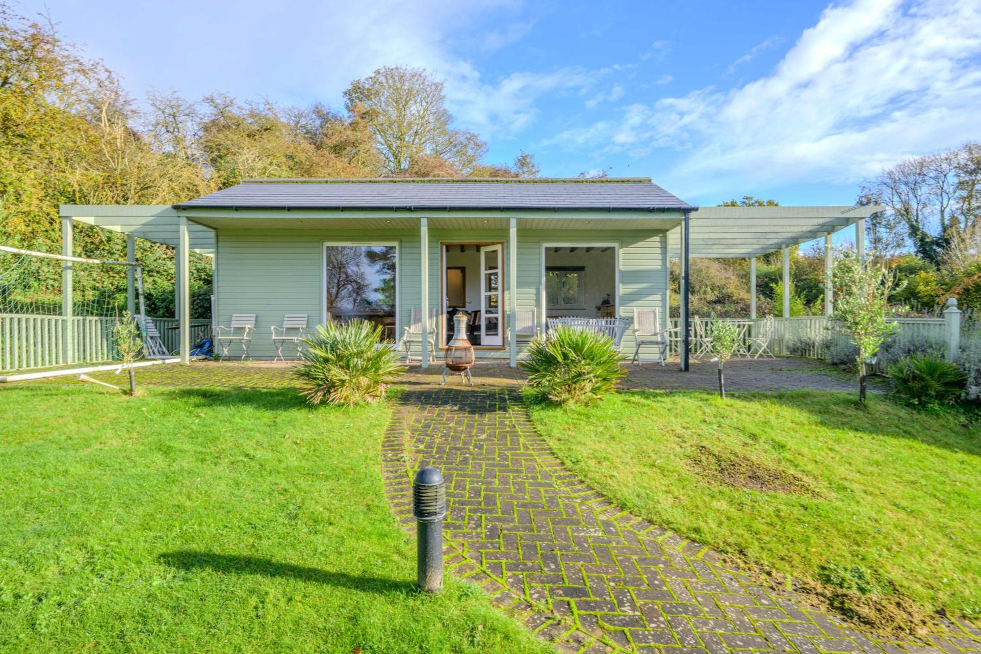 Country House With 7 Bedrooms And 3 Buildings Market Rasen Bagian luar foto